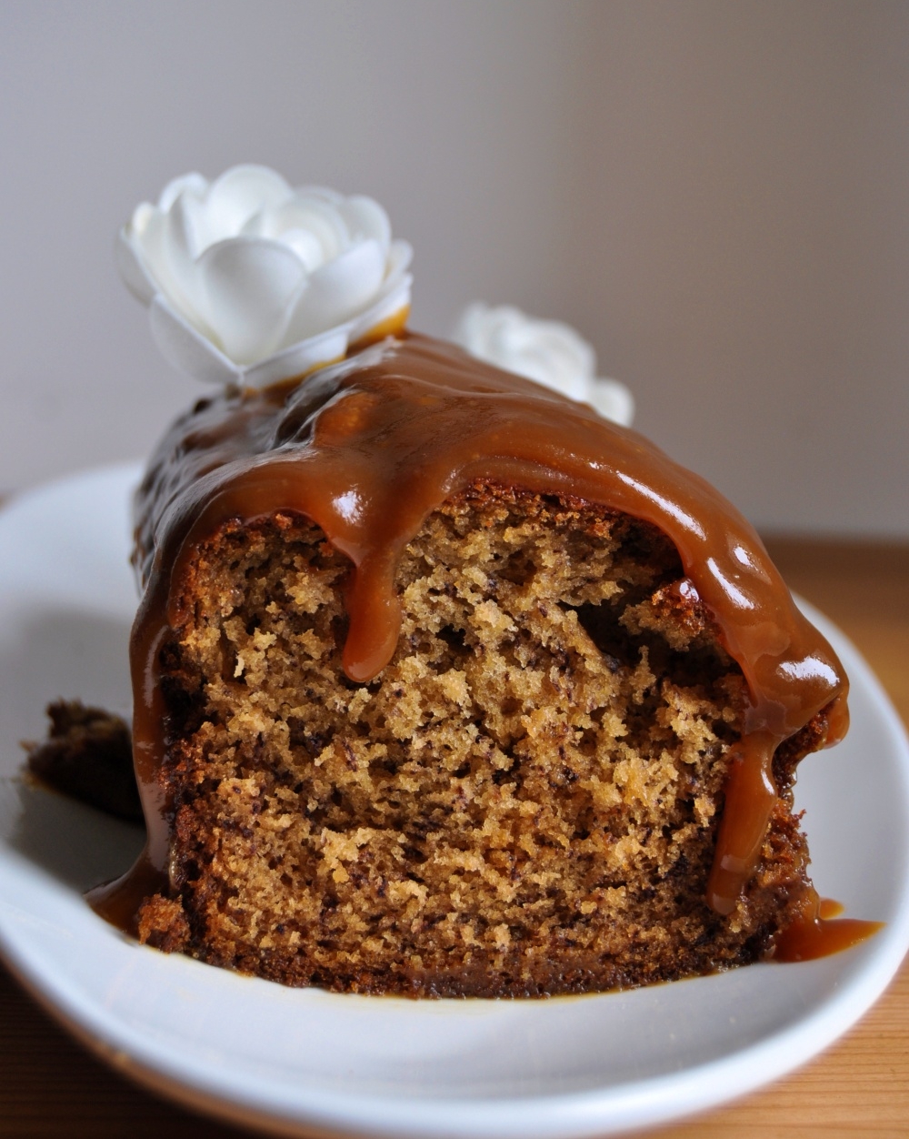 CAKE banane, nappage caramel beurre salé