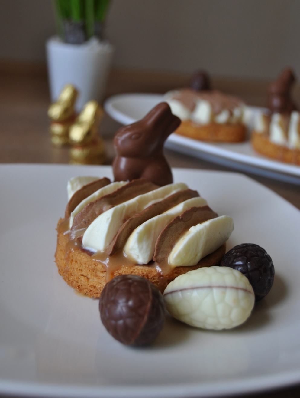 Tartelette aux trois chocolats et caramel au beurre salé