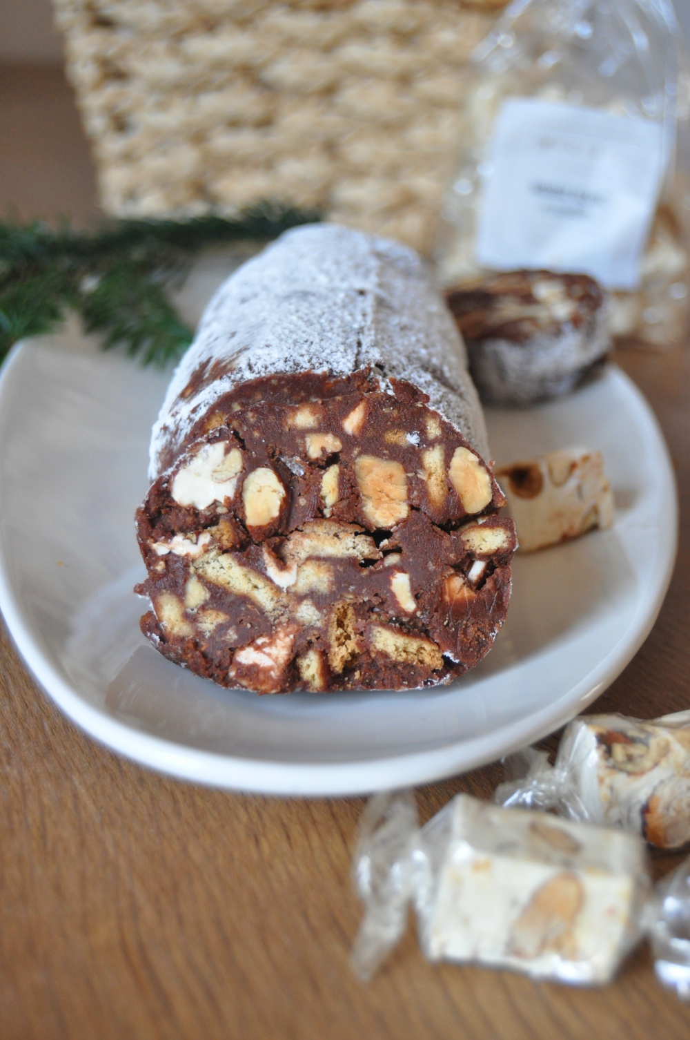 Saucisson chocolat nougat – Salame di cioccolato torrone